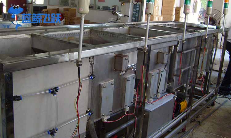 如何选择超声波清洗器的频率？