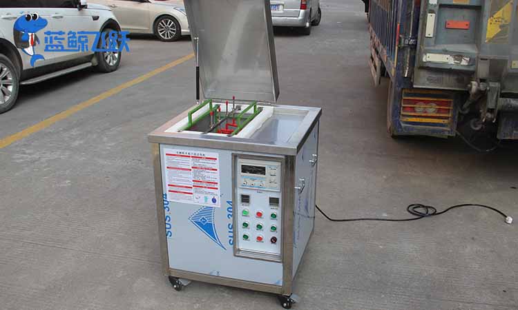 黄瓜视频看片有效解决玻璃镜片上白点和水印