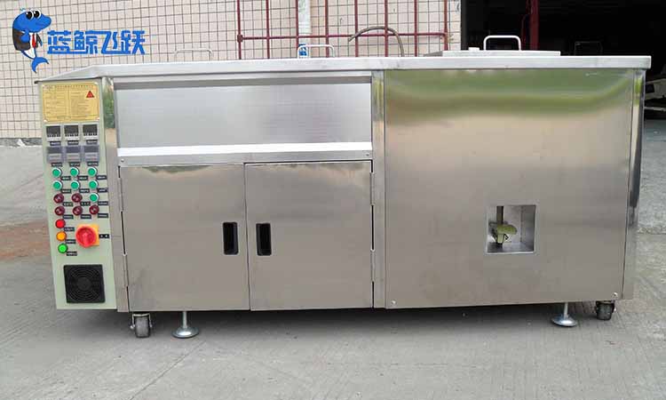 如何清洗建筑铝模板？