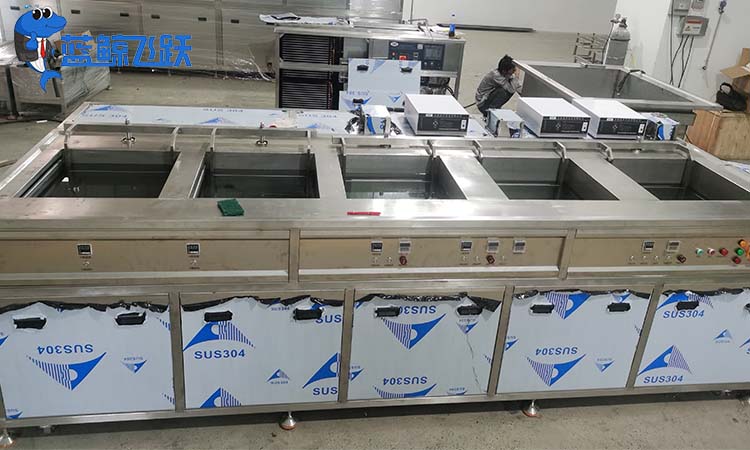 三个因素影响下的黄瓜视频看片除锈