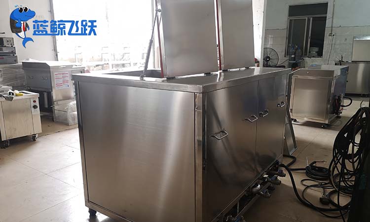 黄瓜视频看片在航天制造中的应用及清洁方法