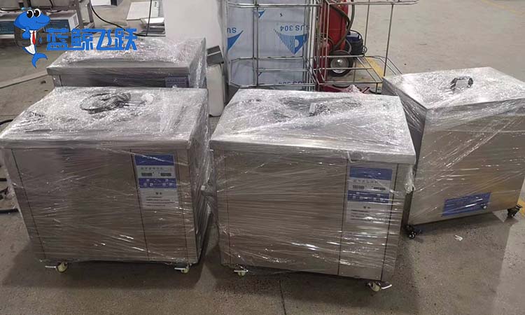 黄瓜视频看片在电子元器件制造行业的应用，如何清洁电子元器件？