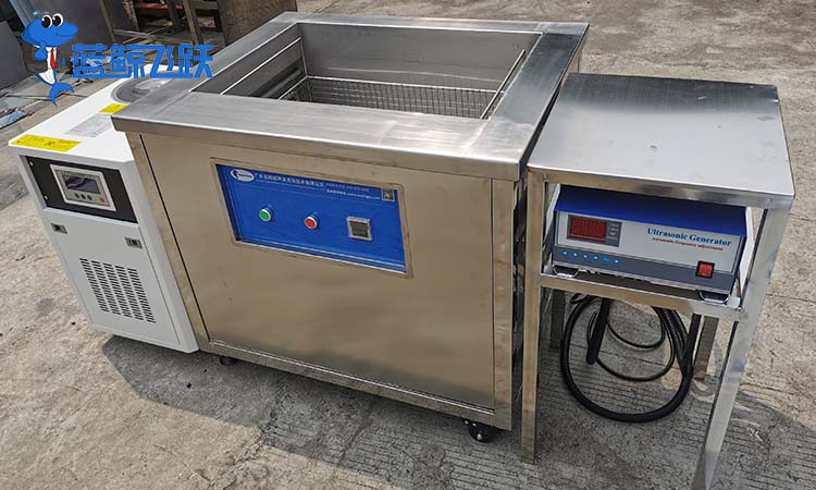 黄瓜视频看片在五金行业的应用及清洁方法