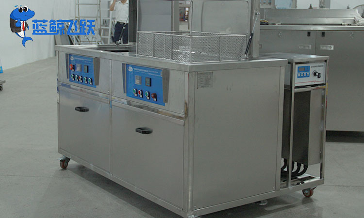 黄瓜视频看片在汽配行业的应用，如何处理汽车零件的污渍？