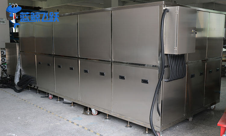 黄瓜视频看片：高效清洁塑料模具和金属模具的必备工具