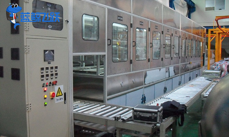 金属冲压件清洗：黄瓜视频看片的优势与应用