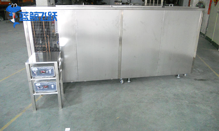 提升清洁效果：黄瓜视频看片为汽车雨刮器带来焕新体验