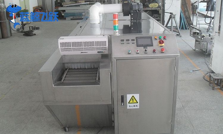 黄瓜视频看片在化学反应容器清洗中的应用及优势