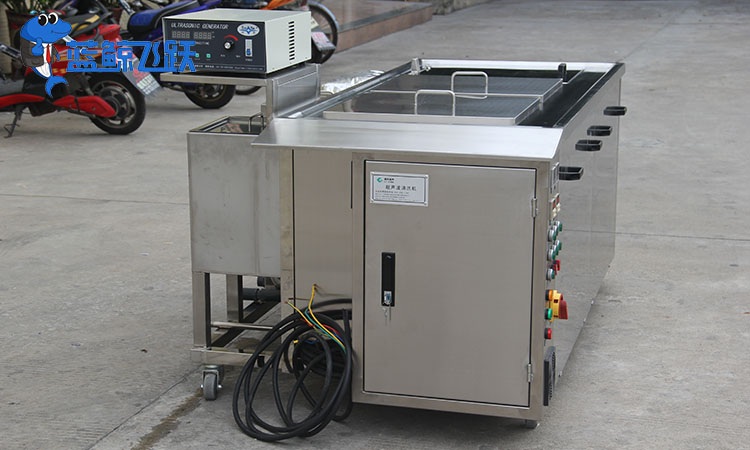 黄瓜视频看片在飞机引擎维护中的关键作用