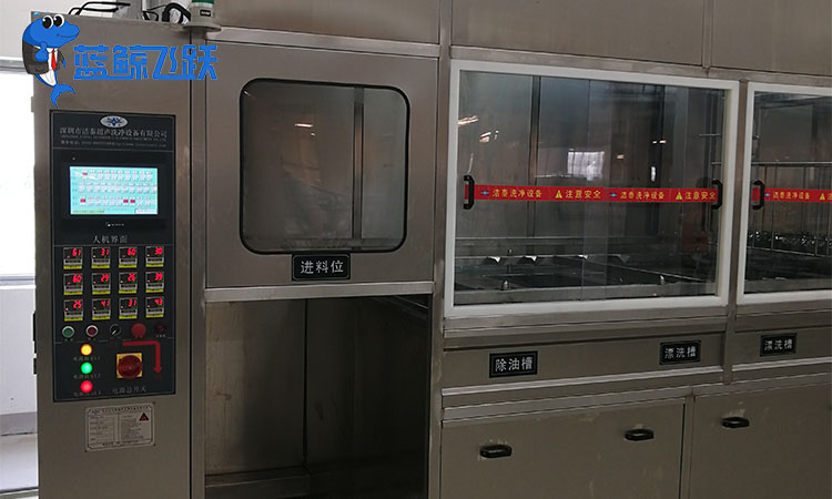 高效延寿：超声波清洗技术在金属设备保养中的关键作用