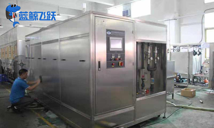 超声波清洗技术：深层还原老旧物品的高效利器