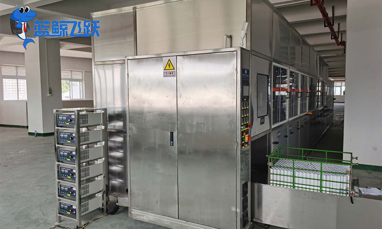 金属工艺品超声波清洗指南：保护细节与光泽的专业操作