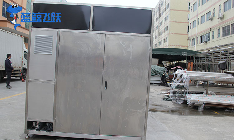 超声波清洗器：金属工艺品清洗的高效利器