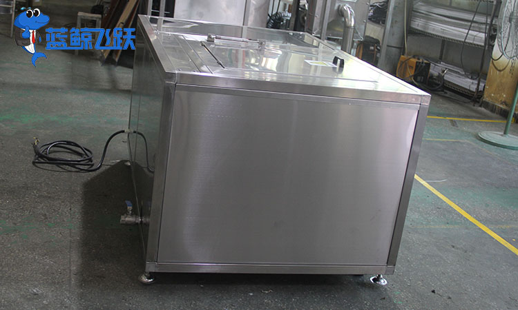 精密仪器的清洗之选：超声波清洗器的专业应用