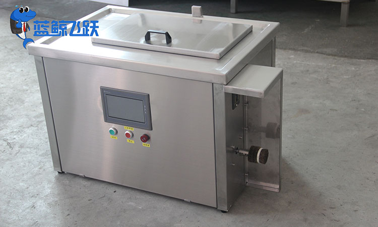 超声波清洗器的多样应用：挑战清洗的极限与未来前景