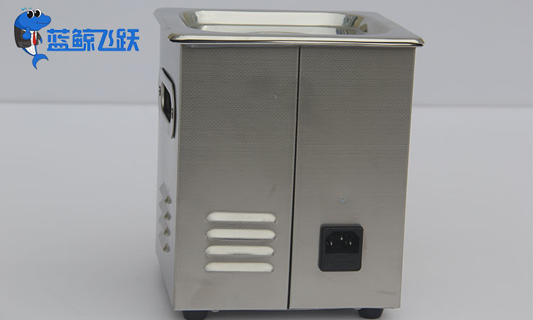 清洁力之源：超声波清洗技术助力金属零部件的卓越清洗