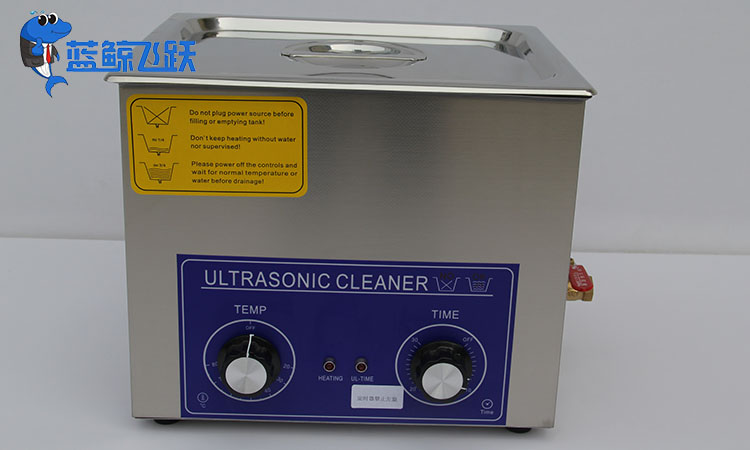 黄瓜视频看片的神奇魔力：细致入微的清洗奇迹