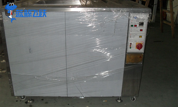 超声波清洗技术：电子产品清洁的新革命