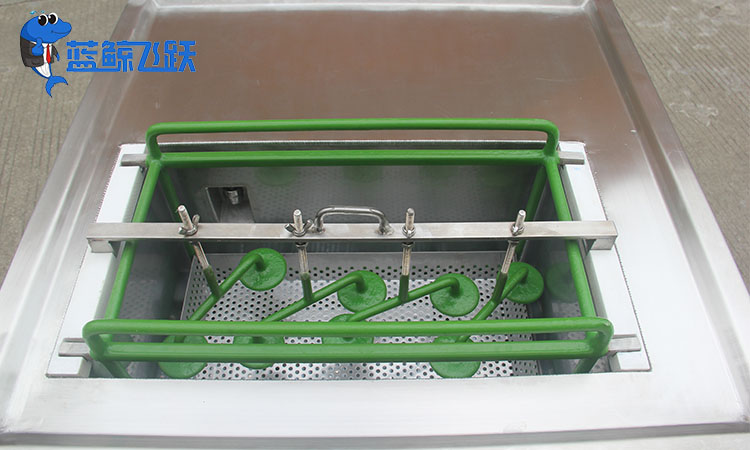 超声波清洗技术：工业清洗的新时代引领者