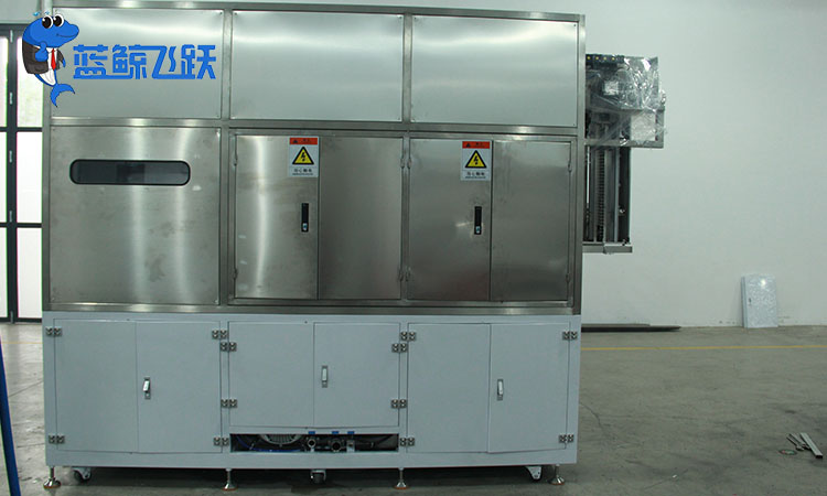 超声波清洗设备：保持电子元件清洁的关键工具