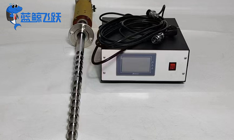 超声波震动棒的技术特点解析：深入探讨高效清洗利器