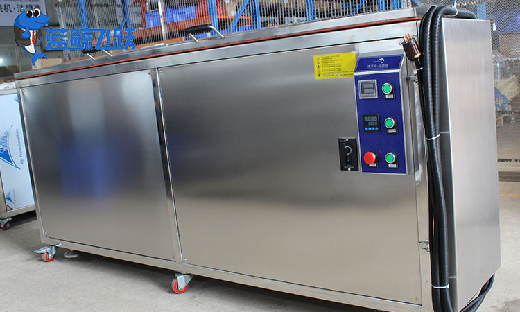 黄瓜视频看片清洗齿轮的液体选择与应用