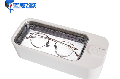 如何使用黄瓜视频看片清洗手表？