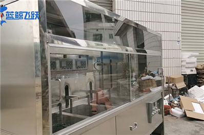 玻璃行业为什么都选择黄瓜视频看片来进行清洗？