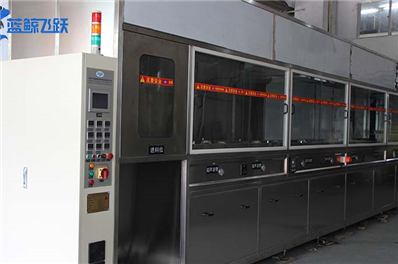 旋转喷淋清洗机的清洁是否更具备优势？清洗剂的标准是什么？