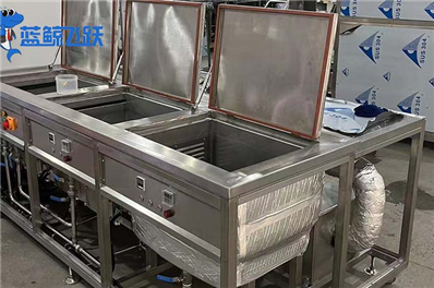 黄瓜视频看片在化妆品设备清洁中的应用