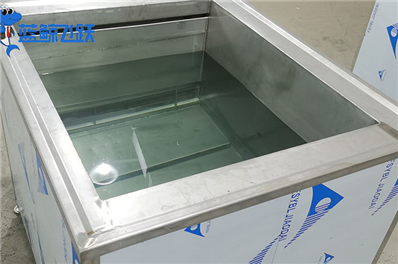 超声波清洗技术：优势与传统清洗方式对比