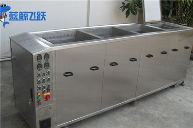 超声波清洗技术：保持玻璃器皿透明与卫生的最佳选择