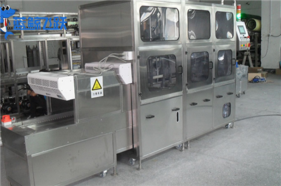 精细保养艺术之美：黄瓜视频看片细致呵护金属雕塑