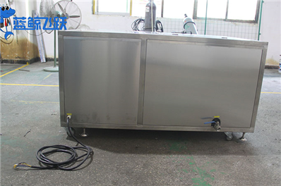 超声波清洗器技术升级：金属管道清洗的智能利器