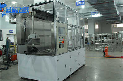 超声波清洗设备：金属零件清洁的卓越解决方案